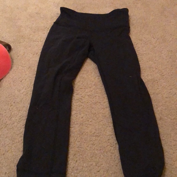 Selling Girls Black lululemons For $80.00 - Picture 1 of 3